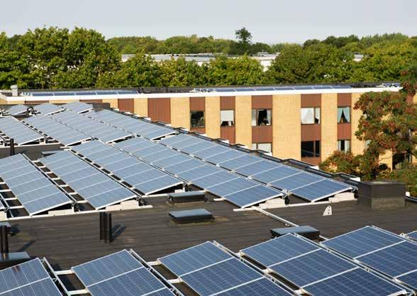 Leveranssäkra och smarta nät öppnar också för en ökad andel energi från småskaliga förnybara energikällor.