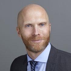BOLAGSSTYRNING PRESENTATION AV LEDNING ERIK STRÜMPEL OLOF STÅLNACKE JØRGEN UTZON RIKARD WANNERHOLT Chefsjurist sedan 2006. FÖDD: 1970 UTBILDNING: Juristexamen, Lunds Universitet.