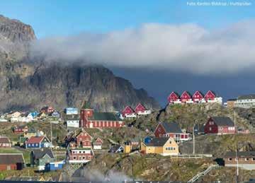Dag 4 23 aug Sisimiut, Grönland På väg till Sisimiut rekommenderar vi att du vistas på däck för att spana efter valar. I vattnen nära orten finns flera arter, som knölvalar och sillvalar.