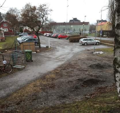 Inom planområdet fi nns en lägre byggnad i vinkel