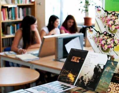 Hösten 2012 flyttade Scengymnasiet in i skolan för att ytterligare förstärka utbudet inom det estetiska programmet.