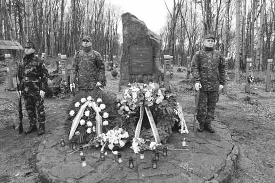 Najväčšia tragédia v novodobej histórii slovenských ozbrojených síl sa stala pred deviatimi rokmi. Lietadlo AN-24, ktoré viezlo slovenských vojakov z Kosova, havarovalo 19.