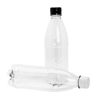 Kranen är enkel att justera och ger ett fint samlat flöde.  PET-FLASKA 0,5 liters plastflaska med kork.