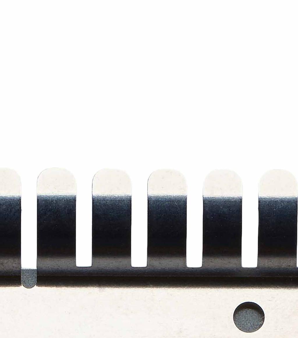 Lesjöfors LESJÖFORS Lesjöfors är en global leverantör av fjädrar, tråd- och banddetaljer. Sortimentet är heltäckande och innefattar både standardprodukter och kundanpassade komponenter.