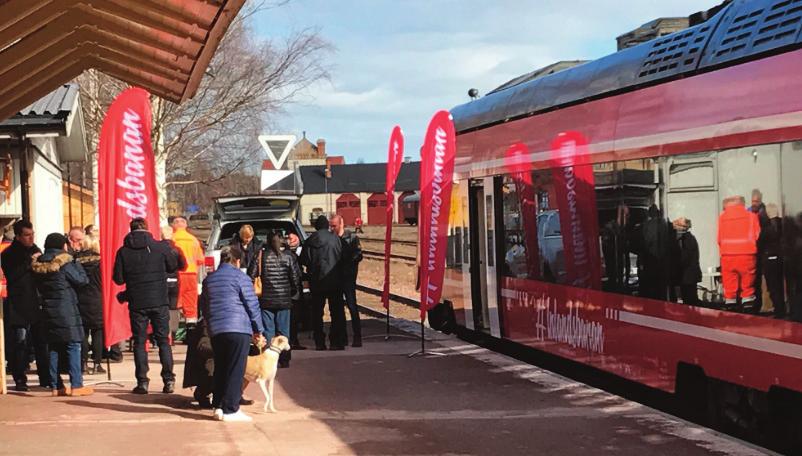 ORSACURIREN 0 Dragkraft för Sveriges Inland och för Orsa Moderna tågvagnar som skulle kunna trafikera sträckan Mora-Östersund visas upp av Inlandsbanan AB.