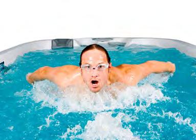 TRÄNING OCH AVSLAPPNING I SAMMA BAD Med AquaFit swimspa väljer du själv om du vill träna eller ta det lugnt.