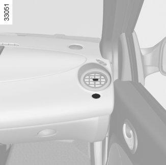 VENTILATIONSMUNSTYCKEN: luftmunstycken (2/2) 1 Om det uppstår dålig lukt i bilen, använd endast de system som är avsedda att avhjälpa detta. Kontakta din märkesrepresentant.