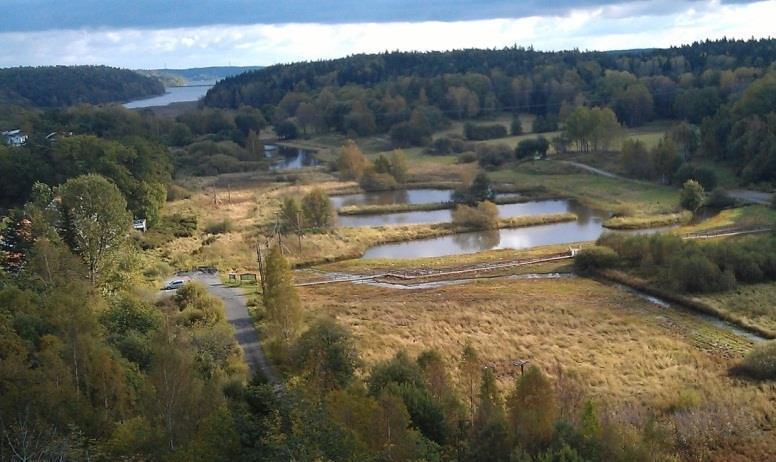 Vattenförekomster och övriga prioriterade sjöar Orlången Orlången ligger mitt i Huddinge kommun, i hjärtat av Orlångens naturreservat.