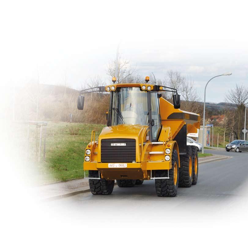 922D 922D 2.55 Hydrema 922D är det perfekta valet av dumper för körning i mjuk terräng och där det ställs krav på lägsta möjliga marktryck.