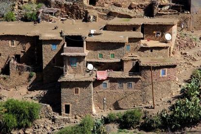 Tisdag Essaouira Tahanaout - Imlil (241 km, 4,5 tim) Besök på lantmarknad, souk, och