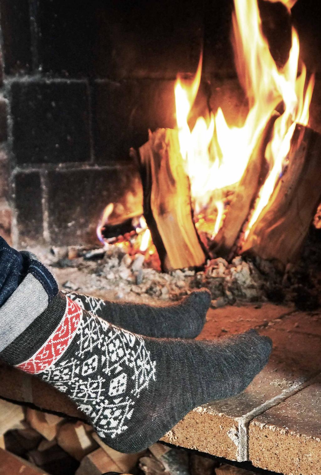 Formgivarna Bengt & Lotta om mönstret Fjällnäs Den traditionella känslan i mönstret passar utmärkt på strumpor i ull, det vill säga strumpor särskilt lämpade vid vandring eller skidåkning.