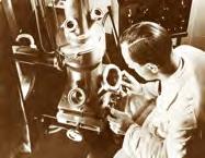 Vårdlösningar Vårdlösningar Bättre insikt om människokroppen Sund kommunikation i vården Wilhelm Röntgen fick 1901 det första nobelpriset i fysik för sin upptäckt av röntgenstrålarna.