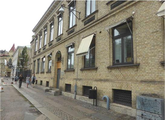 Kultura anonco La apartamento de Pontus kaj Göthilda Fürstenberg En la plej supra apartamento vivis la paro Pontus kaj Göthilda Fürstenberg, juda paro kiu ne havis infanojn.