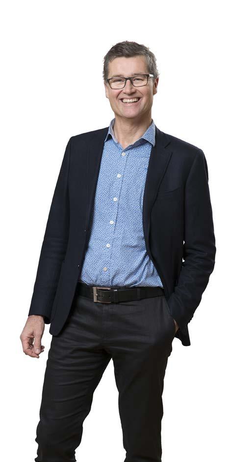 Introduktion Bidrag till en bättre omsorg Hållbar omsorgsaktör Vårt omsorgsarbete Legal årsredovisning Koncernledning Rasmus Nerman Ulf