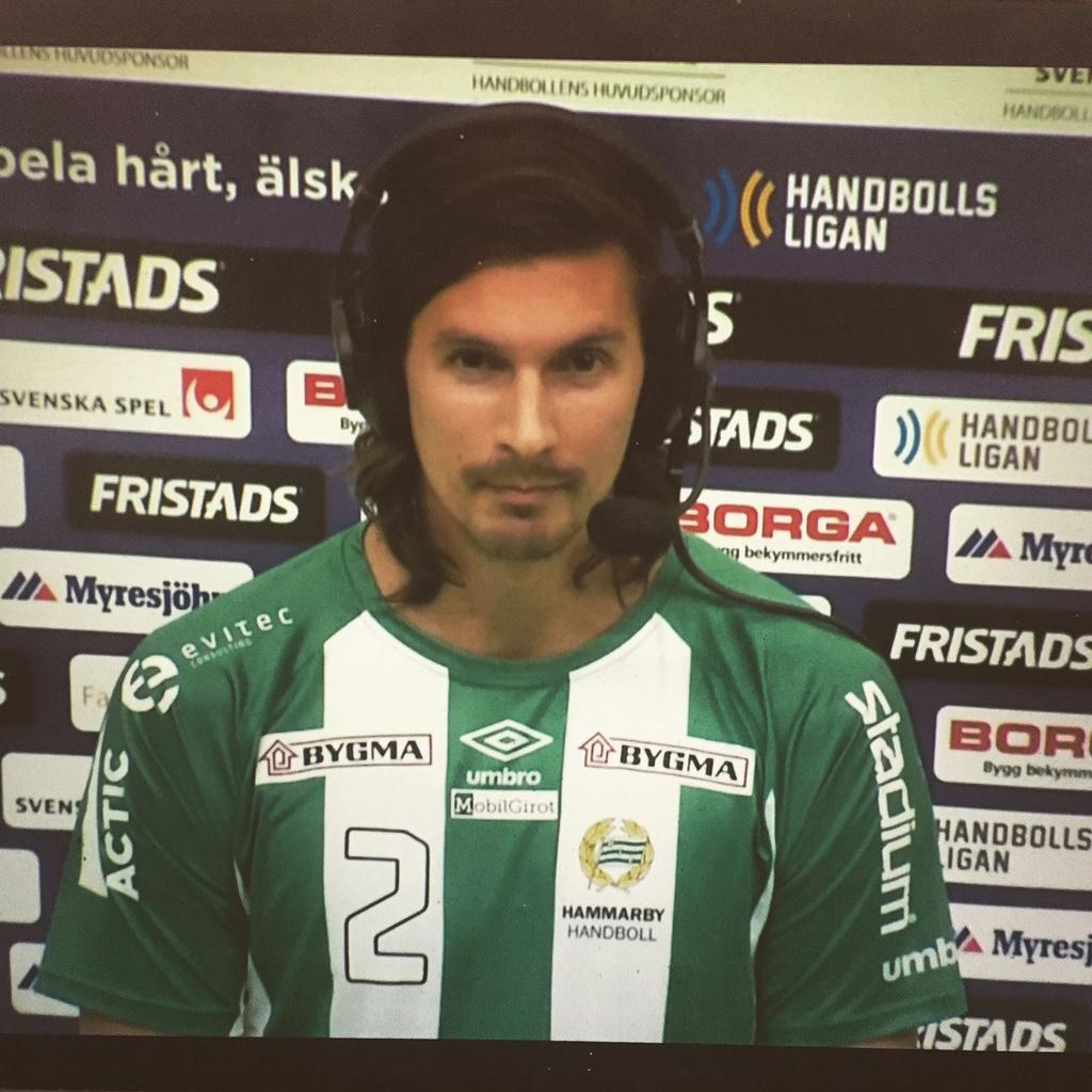 Mitt liv som föreningsmänniska Rickard Lönn Att vara engagerad i en förening betyder ofta ideellt arbete.