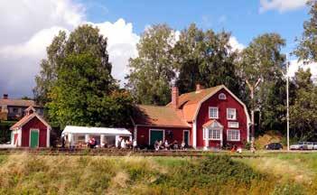 Föreningen JÅÅJ har bland annat museum och arkiv i Svanskogs före detta station, samt en välfylld vagnhall.