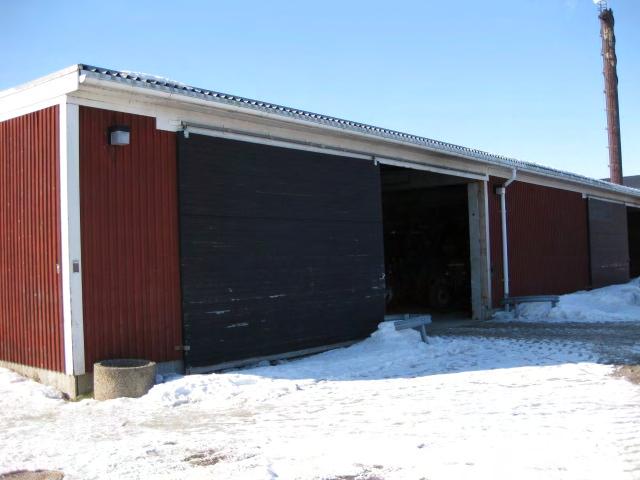 13 Traktorgarage Byggnad