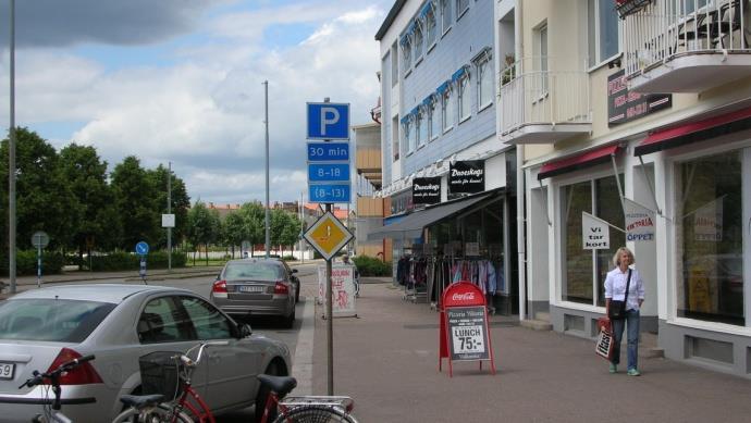 Antal parkeringar: 68 Tidsbegränsad parkering: