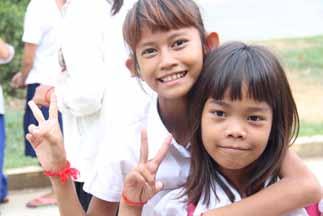 12 Ny Familj Kambodja