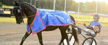 stalldubbel på Romme 170616 Enkelt för Charmante Amok 170617 Full pott på Romme