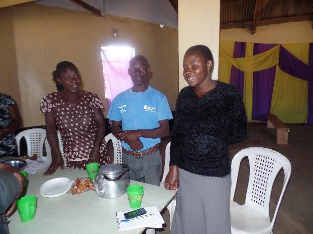 På väg till inplanerat besök på en RDS-klinik utanför Kitale under Independence day, som är en helgdag, körde vi in om detta område för att vi skulle få se det.