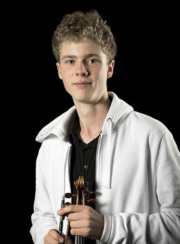 Valdemar Littauer Bendixen, violin Bachgymnasiet, Berlin Jag har alltid varit intresserad av musik. På lågstadiet fick jag möjlighet att börja spela fiol och då blev jag fast.