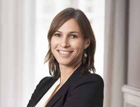 Yrkesbakgrund: Managing Director i Oresa Ventures och Business Development Manager i Oriflame Östeuropa. Aktieägande i bolaget: 2 479 155 B-aktier. LISELOTTE BERGMARK 1) HR Direktör.