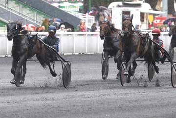 Längst ut på upploppet kom alle rown, i flygande avstning för ean Philippe Monlin oh tog sig föri till ohotad seger. The Buket List F. höll duktigt m kunde inte värja sig mot.