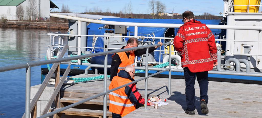 ÖVNINGAR FÖRELÄSNING Övningarna har genomförts enligt plan. Förutom de planerade övningarna har extra övning genomförts för snöskoterförare. Satsningen på miljöneutrala släckmetoder fortsätter.