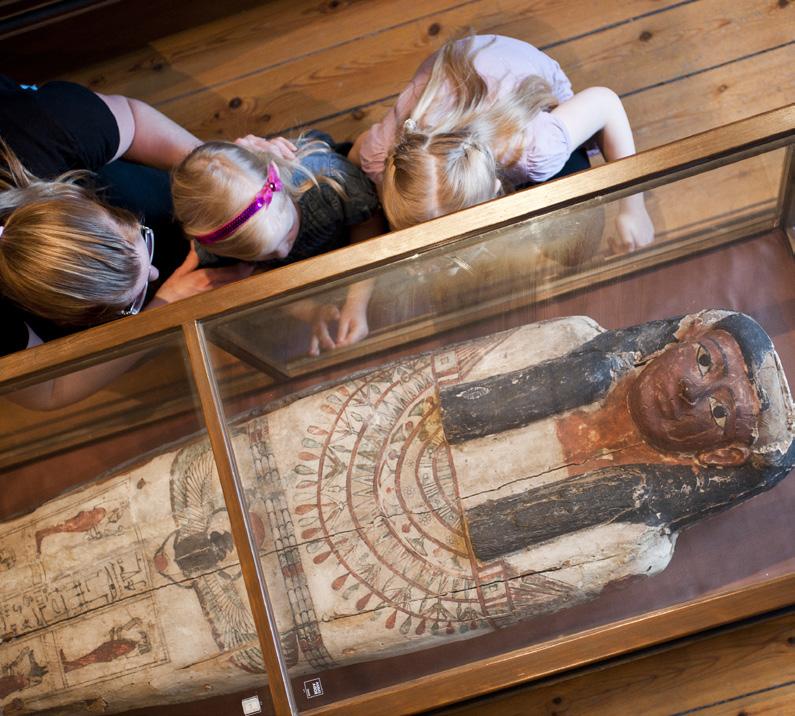 Med denna permanentutställning vill vi förklara museets tillkomst och den idéhistoriska grund varpå museet vilar.