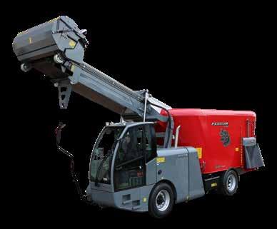 Lastarfräsen på 1900 mm är försedd med FPS (Fiber pick-up system) för bevarande av foderstruktur vid lastning.