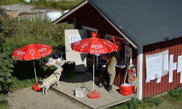 Personal Under huvuddelen av året har Lotta Larsson, Jessica Svantesson och Malin Larsson arbetat som ansvariga för anläggningens och ridskolans verksamhet.