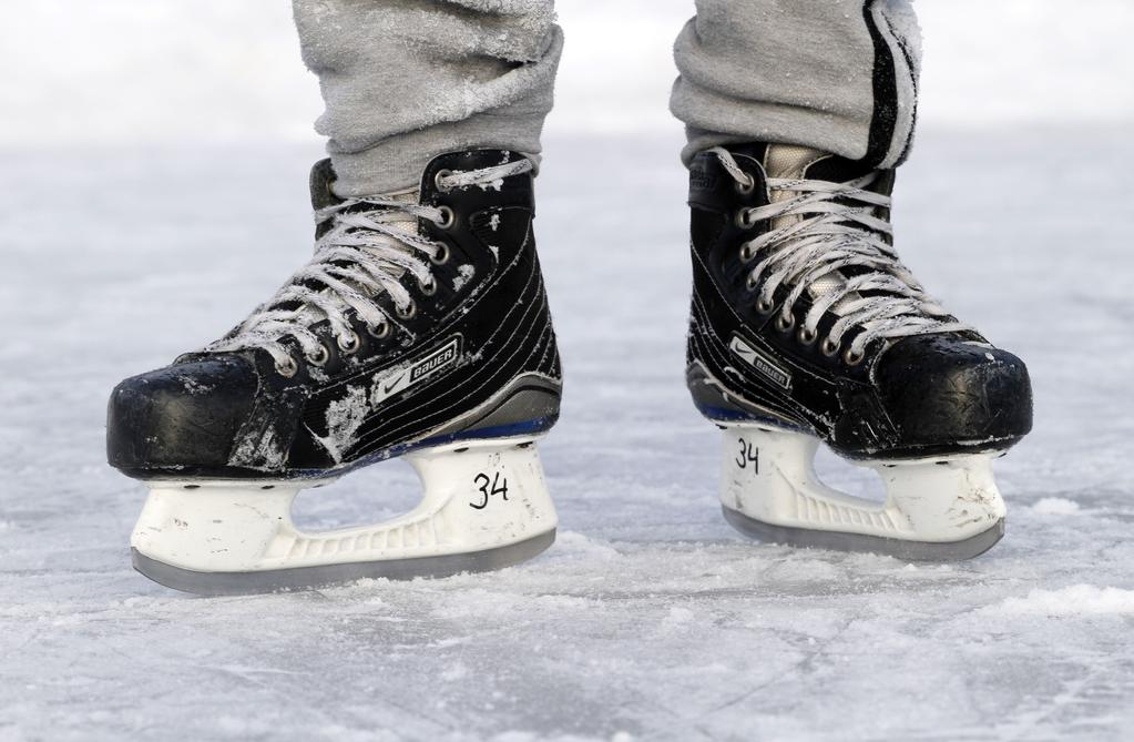 Måndag till fredag SKRIDSKOÅKNING UNDER SPORTLOVET Alla är välkomna till kommunens 3 ishallar för att åka skridskor.