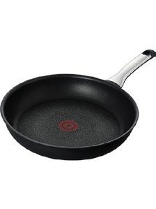 Non-stick in- och utvändigt. Dammsugare Byggda för att hålla rent i 20 år.