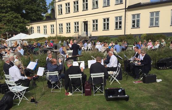 Bästa brassvänner! Om knappt en månad är det dags för årets Pingstbrass-konferens. I år är Smyrna Brass arrangör, vi har laddat, förberett och bett för konferensen under ett halvår.