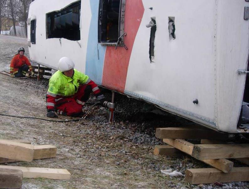 Buss på sida dellyft aluminiumkaross