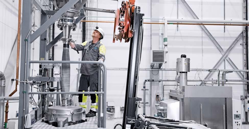 VERKSAMHETER SANDVIK MATERIALS TECHNOLOGY Under året utvecklades vissa delar av Sandvik Materials Technology positivt, medan andra delar hade en negativ inverkan på affärsområdets lönsamhet.