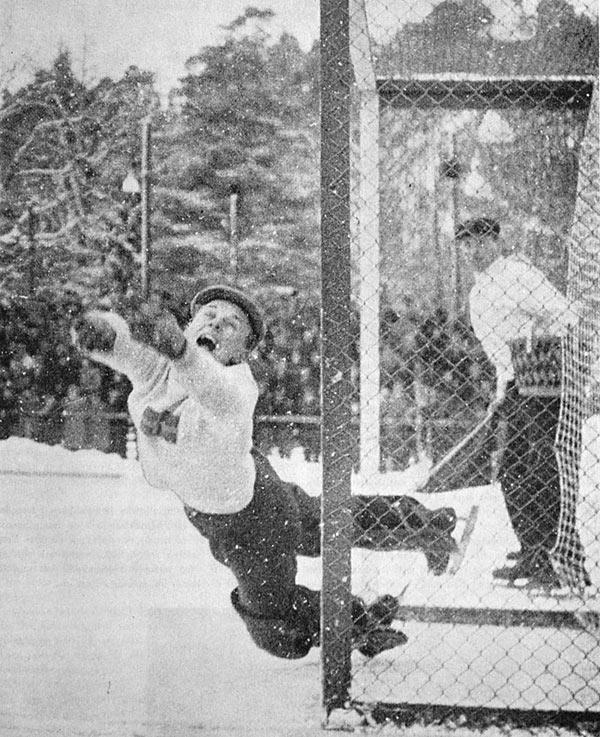 Palmqvist, Yngve "Yppe", legendarisk bandymålvakt från Bollnäs som gjorde en succédebut i Hammarby IF 1956, som senare även motade röda nystan i Örebro SK och IK Sirius.