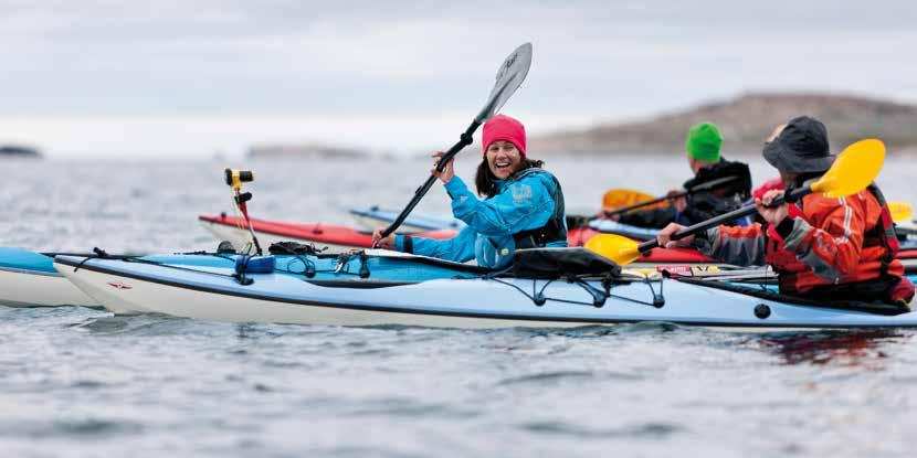 Skaldjur från landets bästa vatten! PADDLE IN TANUM The Bohuslän archipelago is considered to be one of the most beautiful stretches of water in the world, and a dream for kayakers.