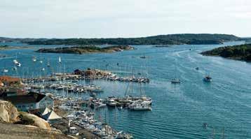 sommarnatten på någon av klubbarna! Väl mött önskar vi på Grebbestadsbryggan!