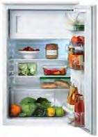 Mellanstort kylskåp med justerbara hyllor, så du kan anpassa utrymmet efter dina behov.