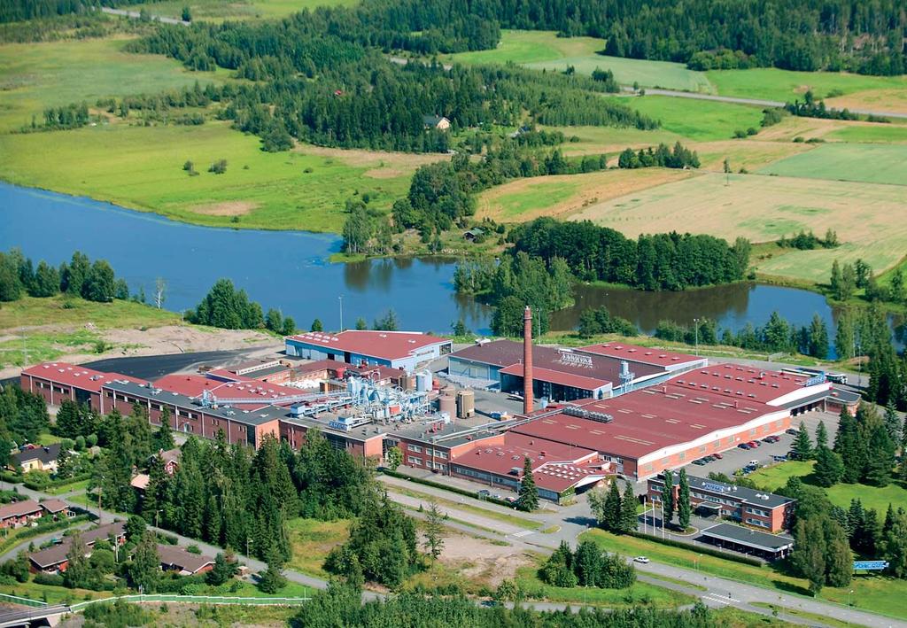 Katepal Oy bildades år 1949 och är Finlands ledande producent av asfaltbaserade takmaterial och asfaltprodukter.