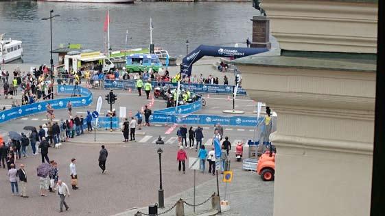 För FRO Stockholms del, så börjar förberedelserna långt innan tillsammans med eventets ledning, under kalla, mörka dagarna då man verkligen funderar på om det kommer en sommar?