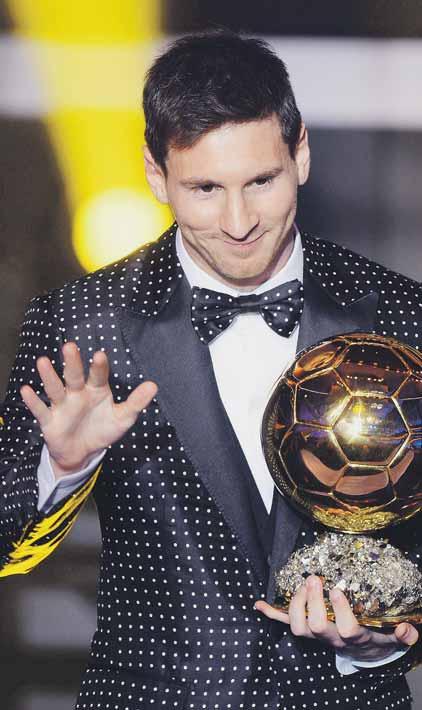 4 FUTBAL streda 9. 1. 2013 FIFA ZLATÁ LOPTA 2012 FIFA ZLATÁ LOPTA 2012 Messi štvrtýkrát na vrchole Lionel Messi je nespochybniteľný futbalový kráľ súčasnosti.