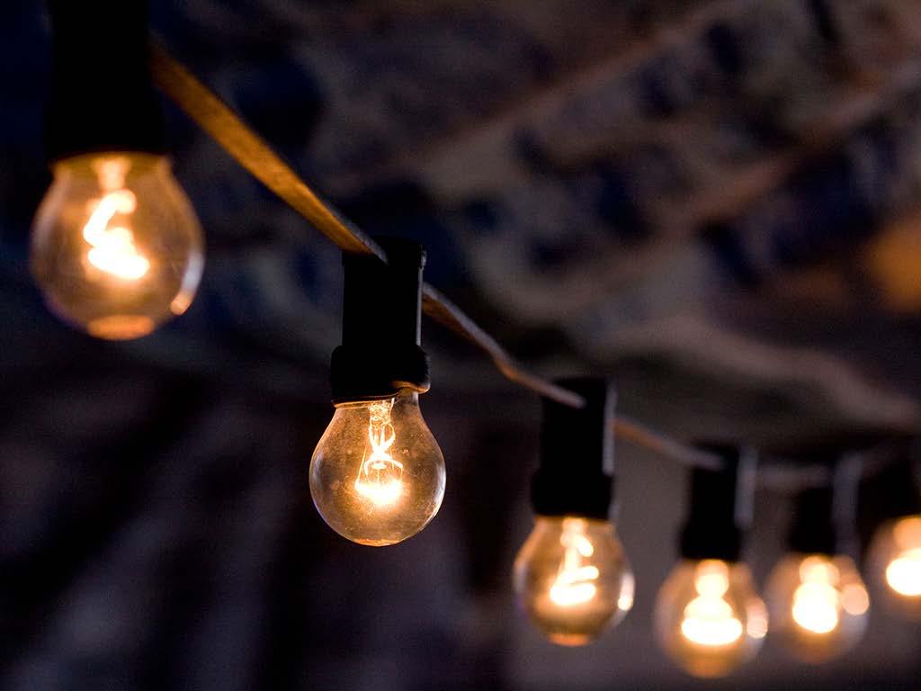 4. Belysning December 2008 beslutade EU genom Ekodesignkommittén att glödlampan ska fasas ut, med början år 2009 och i ökande grad under efterföljande år.