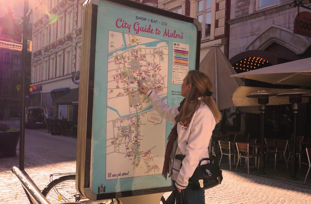 Flest kartor delades ut via de tre JC Decaux-skyltar som vi har tillgång till genom etablerat samarbete med Malmö stad, i syfte att ge besökare information om platsen.
