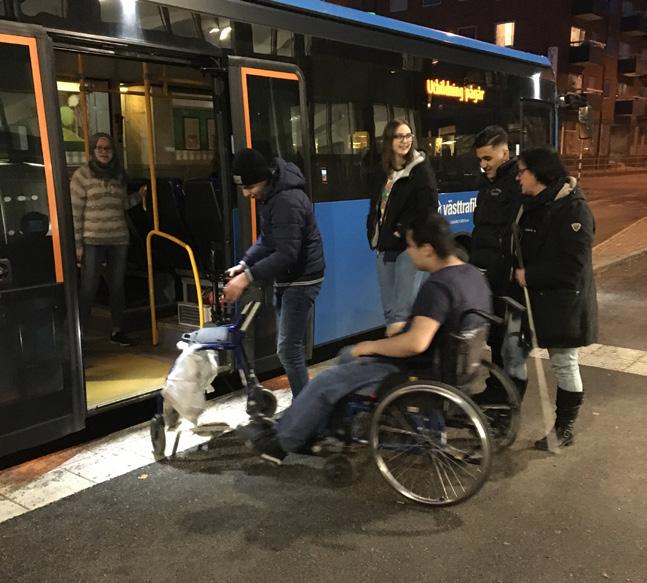 Unik utbildning Vid tio tillfällen under vårterminen får du som är i åldern 15-20 år chansen att lära känna personer som jobbar inom