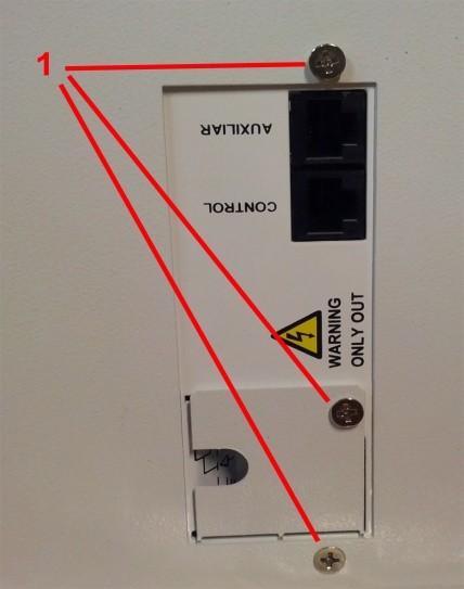 Luftridåns interna säkringar finner du på PCB-kortet i luftridån. För att frilägga PCB-kortet. Bryt strömmen till aggregatet.