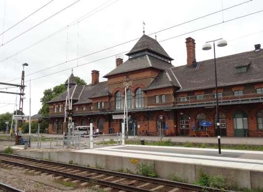 Den stora och pampiga stationsbyggnaden ritad av SJ:s chefsarkitekt Folke Zettervall.