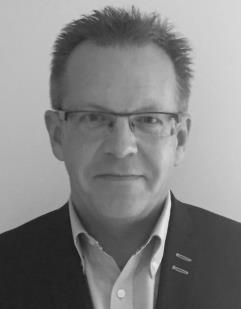 Henrik Carlsson, CFO Henrik Carlsson (född 1966) är CFO i AdderaCare sedan 2016. Carlsson är civilekonom från Högskolan i Växjö, numera Linnéuniversitetet.